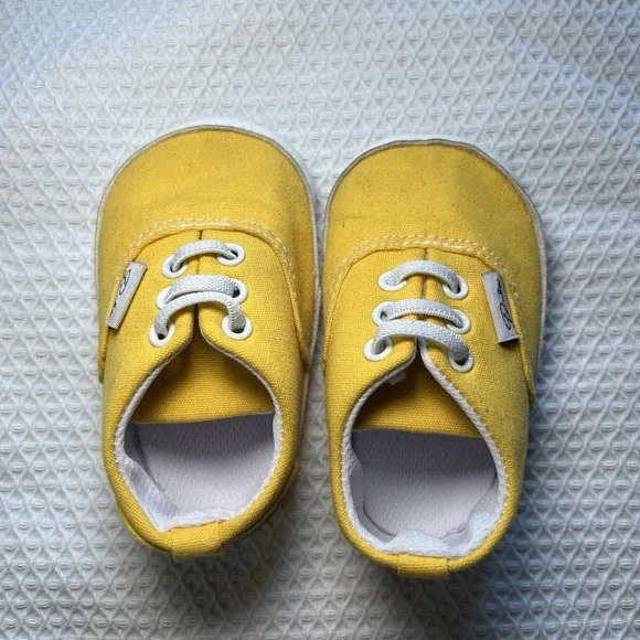 Baby Yellow Sneakers Slip on Size 3 Soft Sole Newborn Unisex Crawling Shoes - Picture 4 of 6